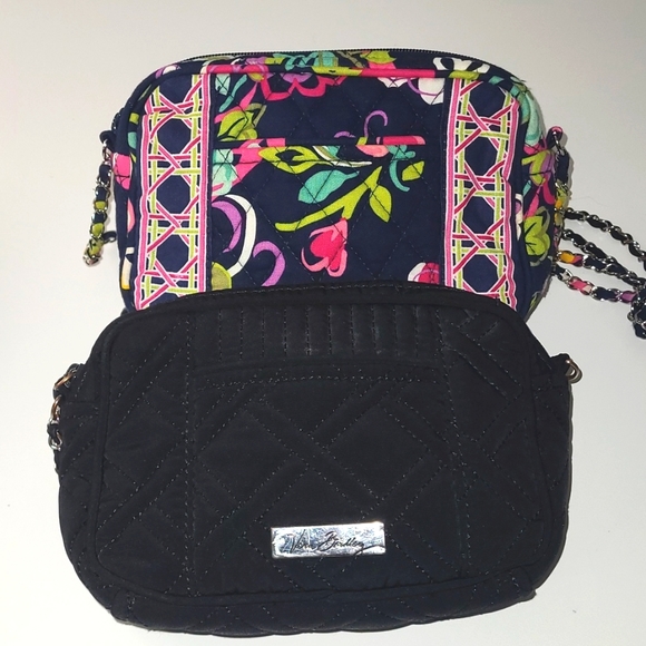 Vera Bradley Handbags - Vera Bradley Crossbody